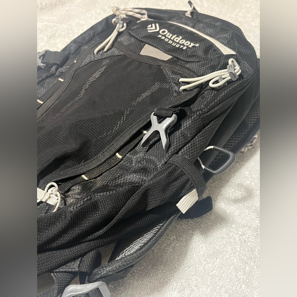 Water Backpack - Picture 2 of 6